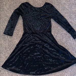 Girls black velvet dress